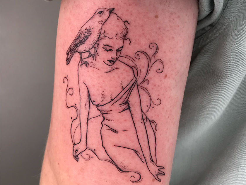 Billede af Emily's tatoveringer