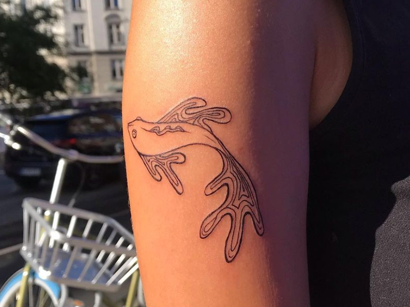 Billede af Emily's tatoveringer